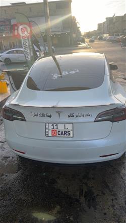 تسلا موديل 3